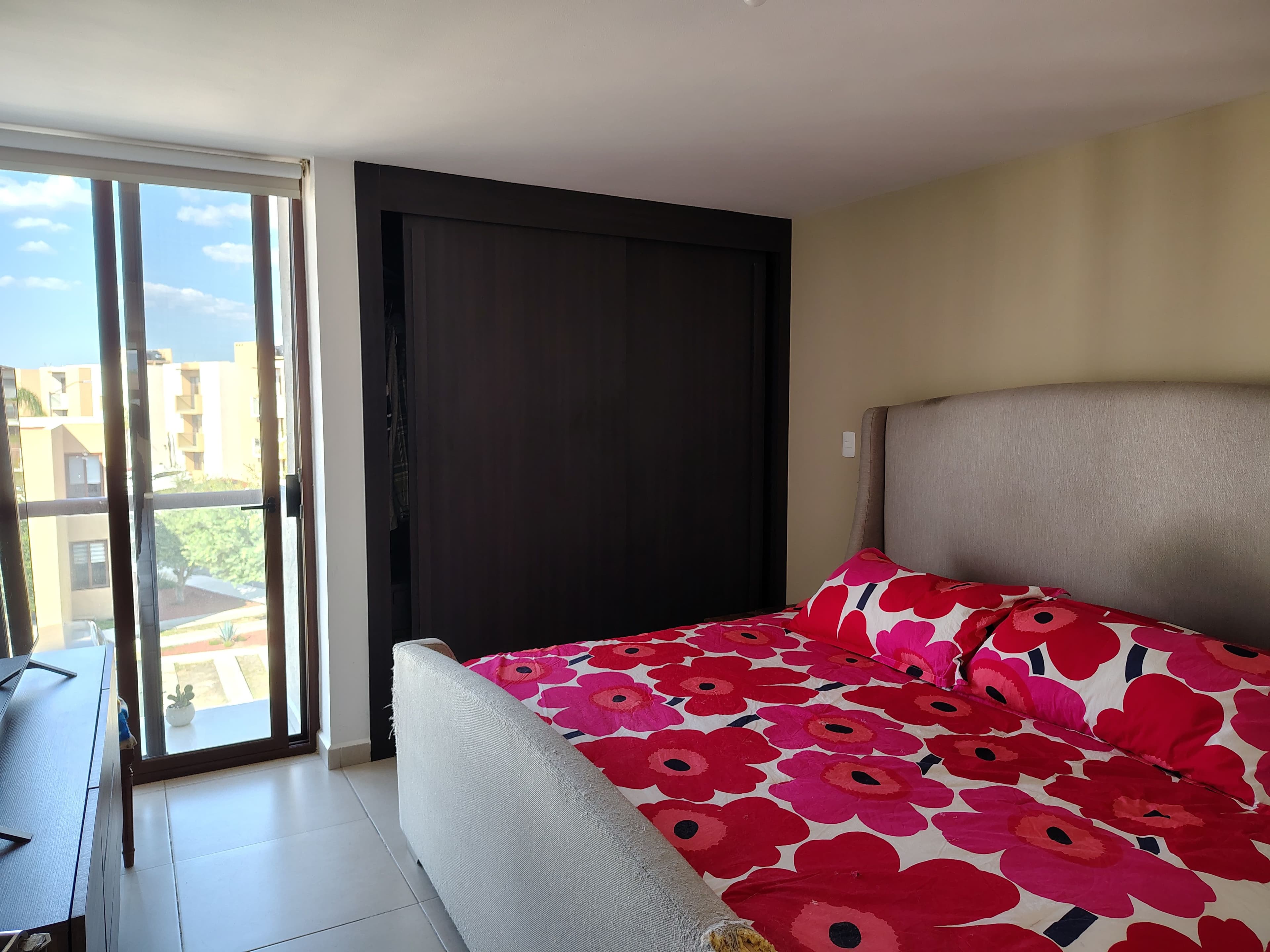 Amplio Departamento en Venta en Puerta Real II - 12