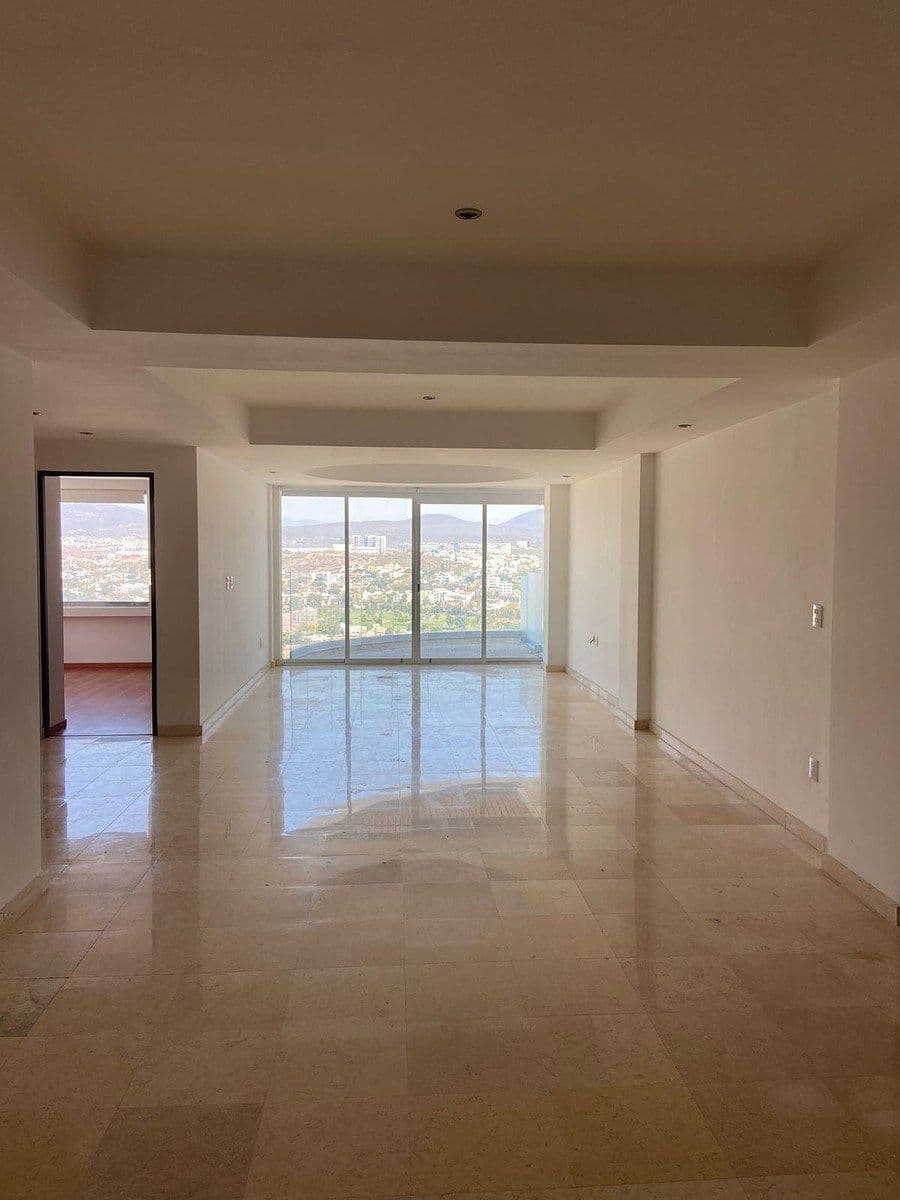 Espectacular Departamento con Vista al Lago en Juriquilla - 12