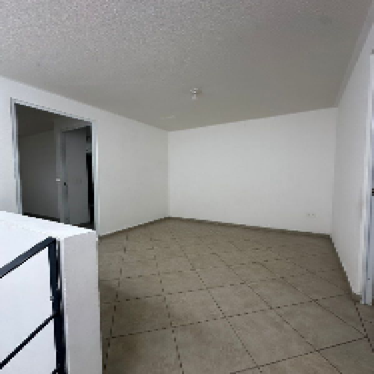 Hermosa casa en TRES CANTOS RESIDENCIAL 3 recámaras - 4